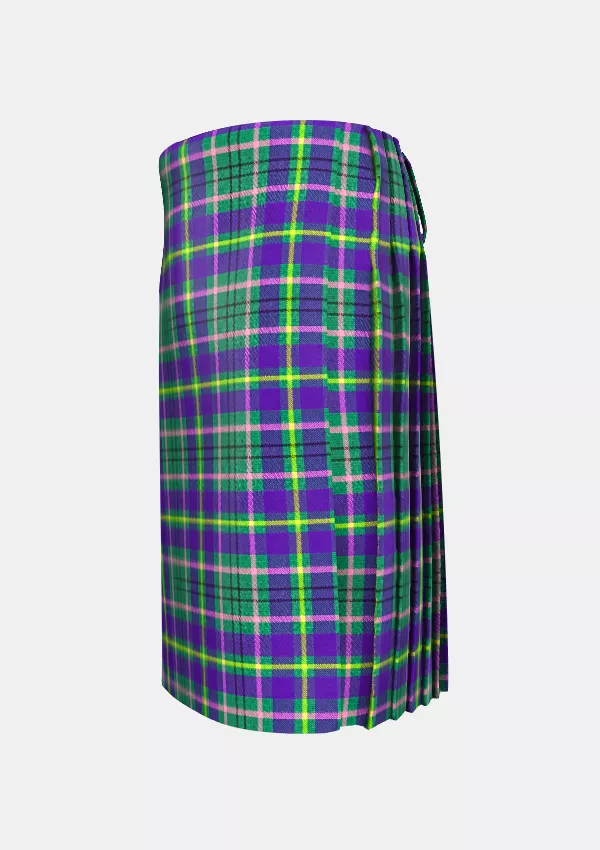 Traditional_Taylor_Weathered_Tartan_kilt_left_image_with_pleated_design_and_adjustable_buckles_for_men