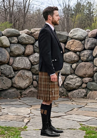 Traditional_Tinkler_Andrew_Tartan_10273_Kilt_and_Argyle_Jacket_Kilt_Outfit_right_image