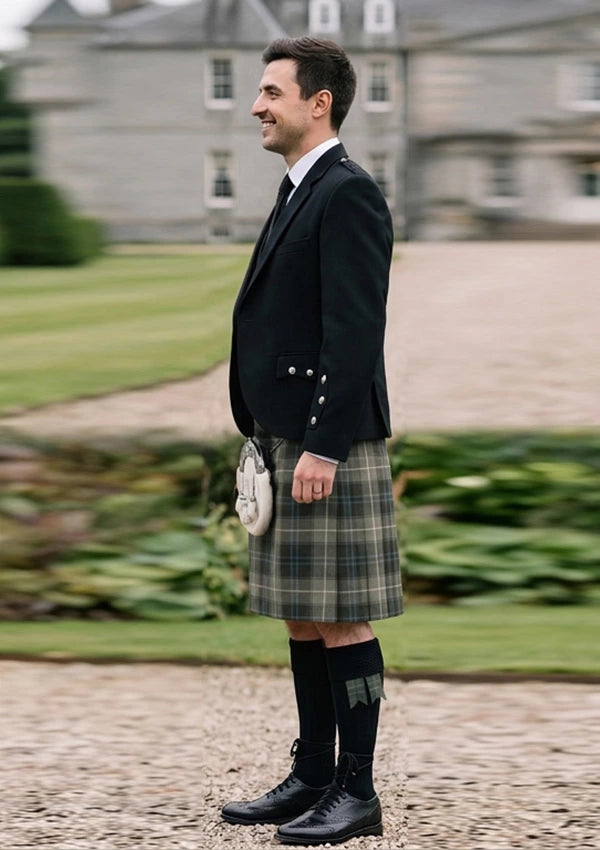 Traditional_Weathered_Patriot_tartan_Kilt_and_Argyle_Jacket_Kilt_Outfit_left_image