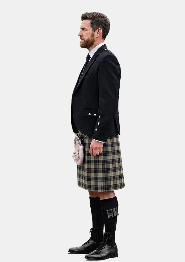Traditional_West_Point_Tartan_Kilt_and_Argyle_Jacket_Kilt_Outfits_left_image