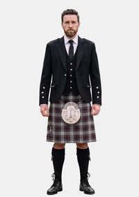 Traditional_Whitehead_E_Tartan_14406_Kilt_and_Argyle_Jacket_Kilt_Outfits_front_image