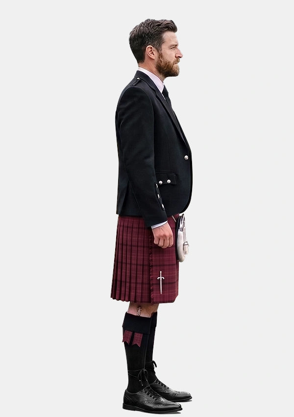 Traditional_Williams_of_Wales_Tartan_3234_Kilt_and_Argyle_Jacket_Kilt_Outfits_right_image