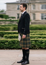 Traditional_Windsor_Tartan_4243_Kilt_and_Argyle_Jacket_Kilt_Outfit_left_image