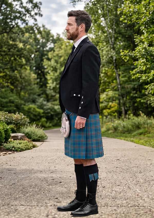 Traditional_Wylie_Tartan_2465_Kilt_and_Argyle_Jacket_Kilt_Outfit_left_image