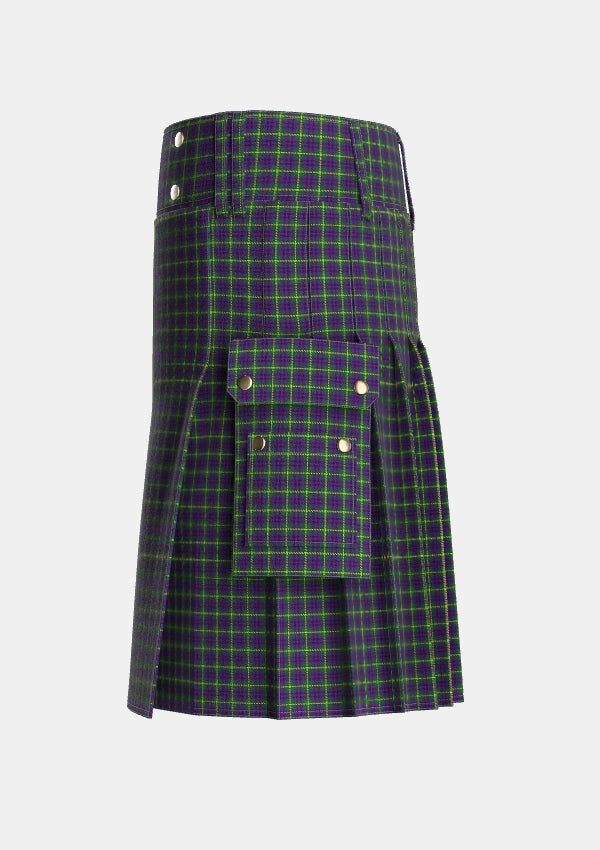 Utility_Austin_Wilsons_No173_Tartan_306_kilt_left_image_with_pleated_design_and_adjustable_buckles_for_men