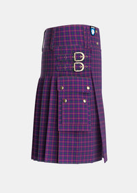 Utility_Bryson_2000_Tartan_4156_kilt_right_image_with_pleated_design_and_adjustable_buckles_for_men
