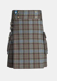 Utility_Outlander_tartan_11113_kilt_front_image_with_pleated_design_and_adjustable_buckles_for_men