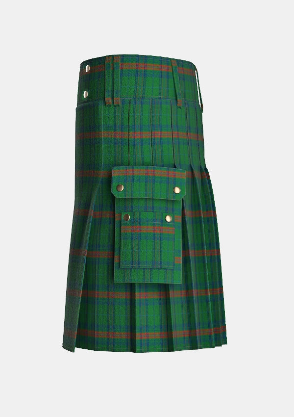 Utility_Owen_Of_Wales_Tartan_5750_kilt_left_image_with_pleated_design_and_adjustable_buckles_for_men
