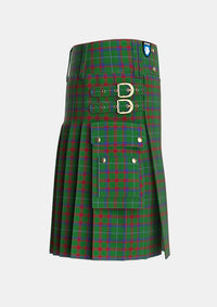 Utility_Shaw_of_Tordarroch_Green_Hunting_Tartan_318_kilt_right_image_with_pleated_design_and_adjustable_buckles_for_men