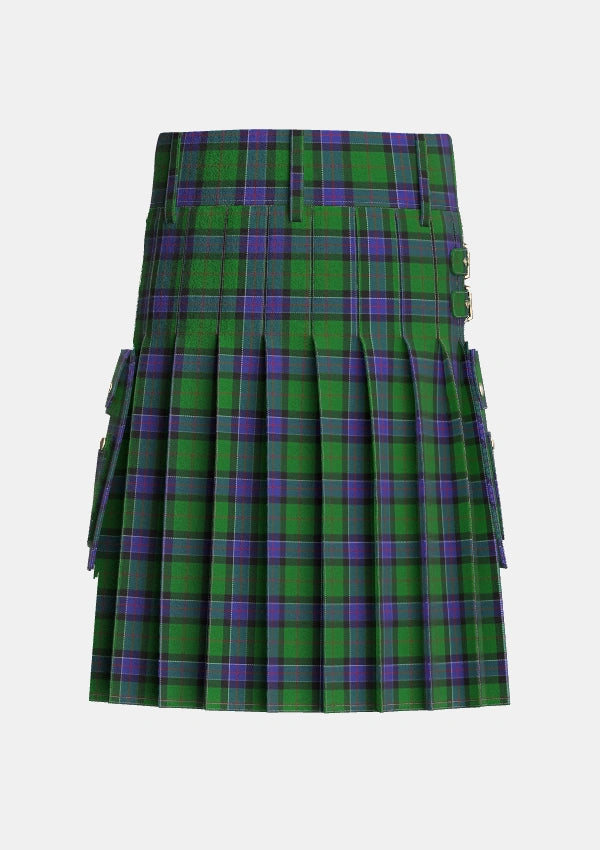 Utility_Sinclair_Hunting_VS_Tartan_889_kilt_back_image_with_pleated_design_and_adjustable_buckles_for_men