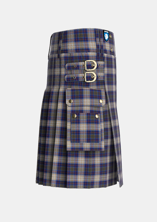 Utility_Unidentified_Gordon_variant_Tartan_1730_kilt_right_image_with_pleated_design_and_adjustable_buckles_for_men