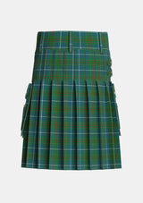 Utility_Vipont_White_line_Tartan_1479_kilt_back_image_with_pleated_design_and_adjustable_buckles_for_men