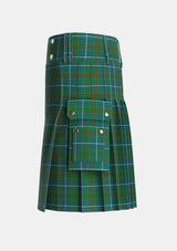 Utility_Vipont_White_line_Tartan_1479_kilt_left_image_with_pleated_design_and_adjustable_buckles_for_men